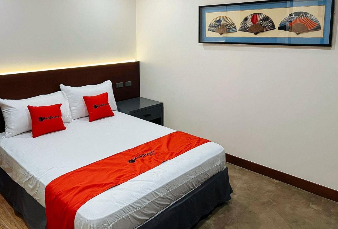 Reddoorz Plus @ Toshiko Boutique Hotel Koronadal City Luaran gambar