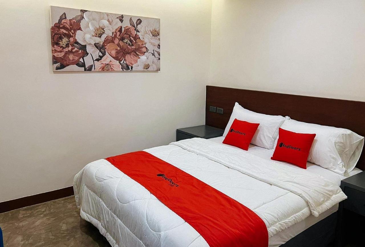 Reddoorz Plus @ Toshiko Boutique Hotel Koronadal City Luaran gambar
