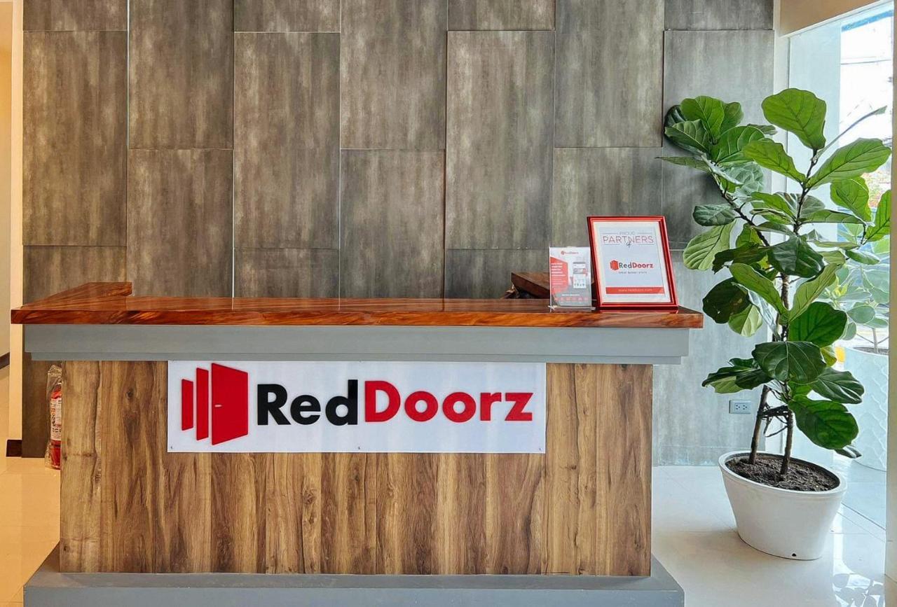 Reddoorz Plus @ Toshiko Boutique Hotel Koronadal City Luaran gambar